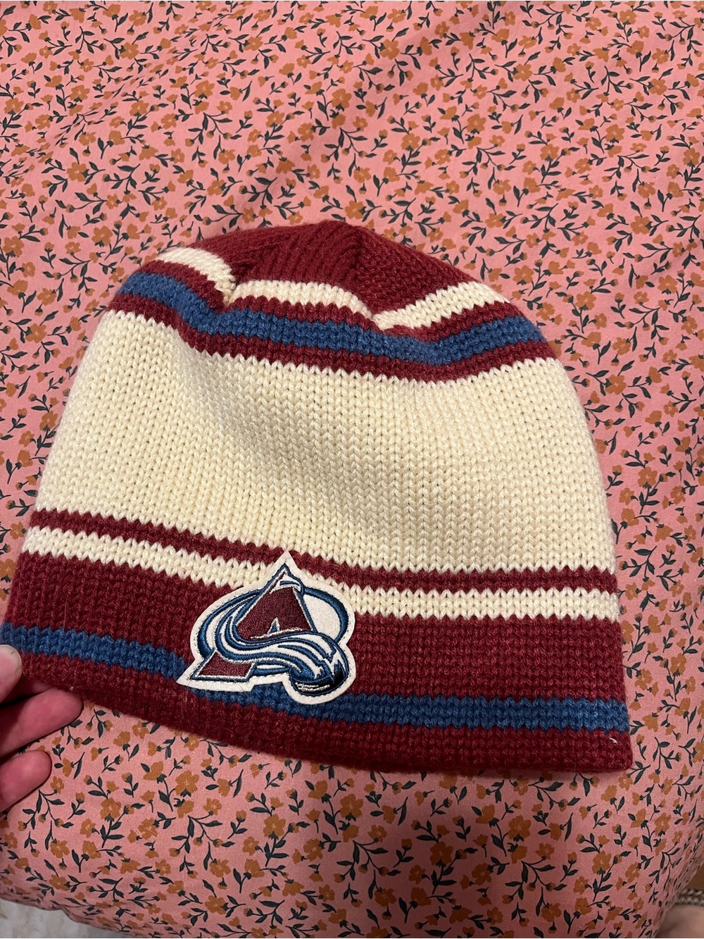 Reebok Colorado Avalanche Cream Burgundy Blue Knit Beanie